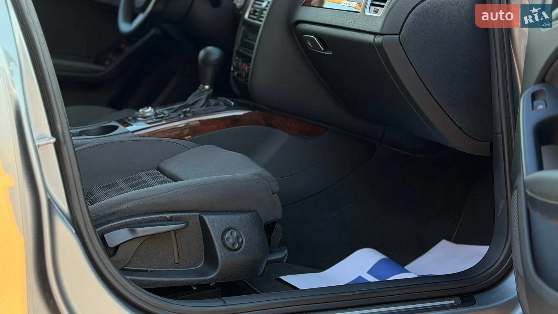 2011 Audi A4 - мініатюра 44
