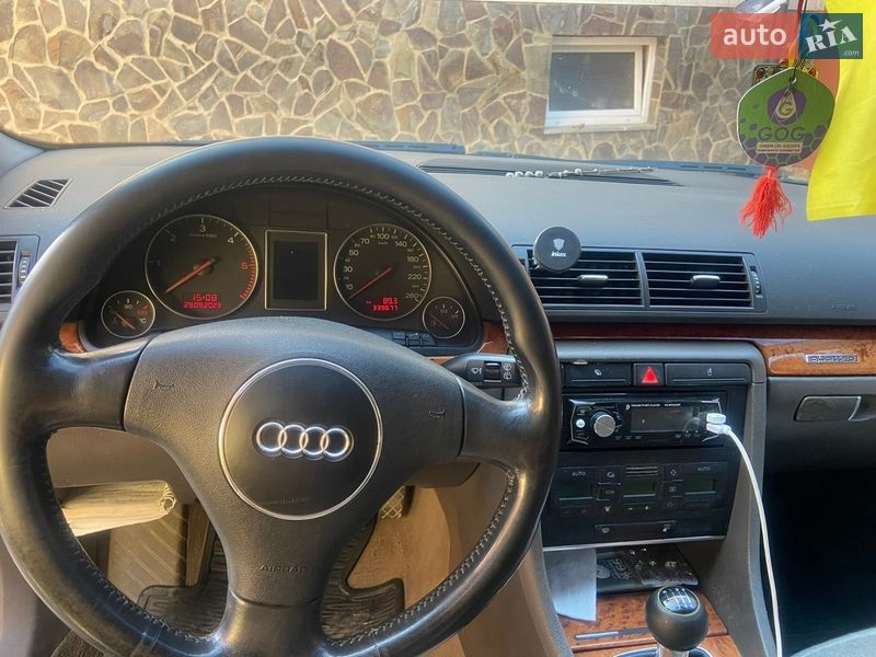 Универсал Audi A4 2002 в Коломые