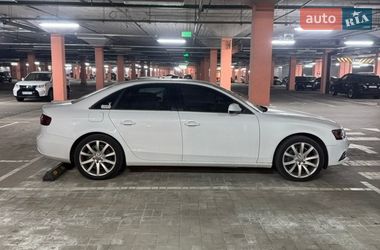 Седан Audi A4 2013 в Киеве