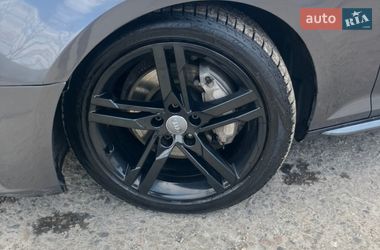 Седан Audi A4 2018 в Обухове
