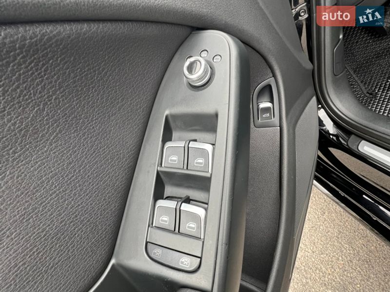 Седан Audi A4 2014 в Николаеве
