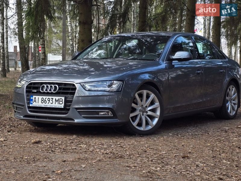 Седан Audi A4 2013 в Києві