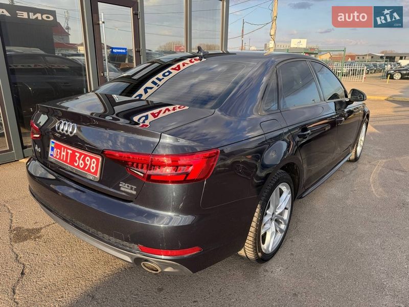 Седан Audi A4 2016 в Киеве