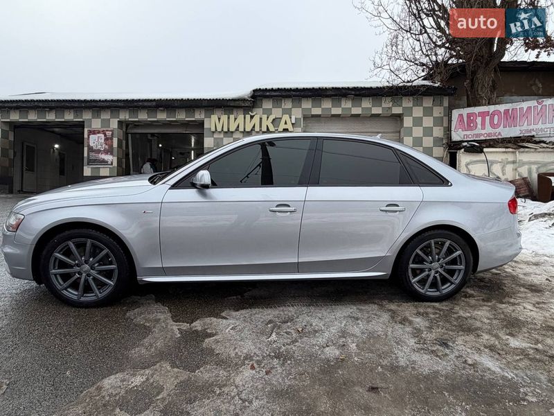 Седан Audi A4 2015 в Києві