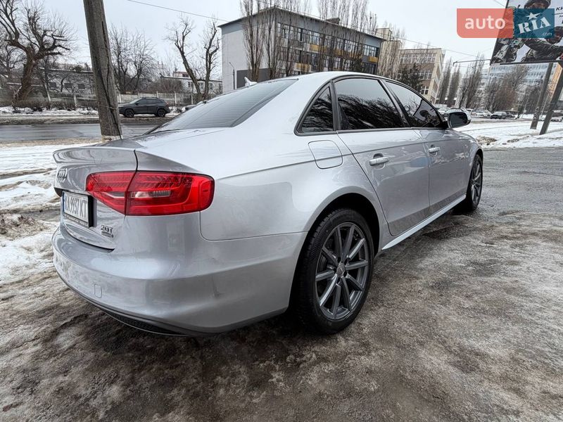 Седан Audi A4 2015 в Києві
