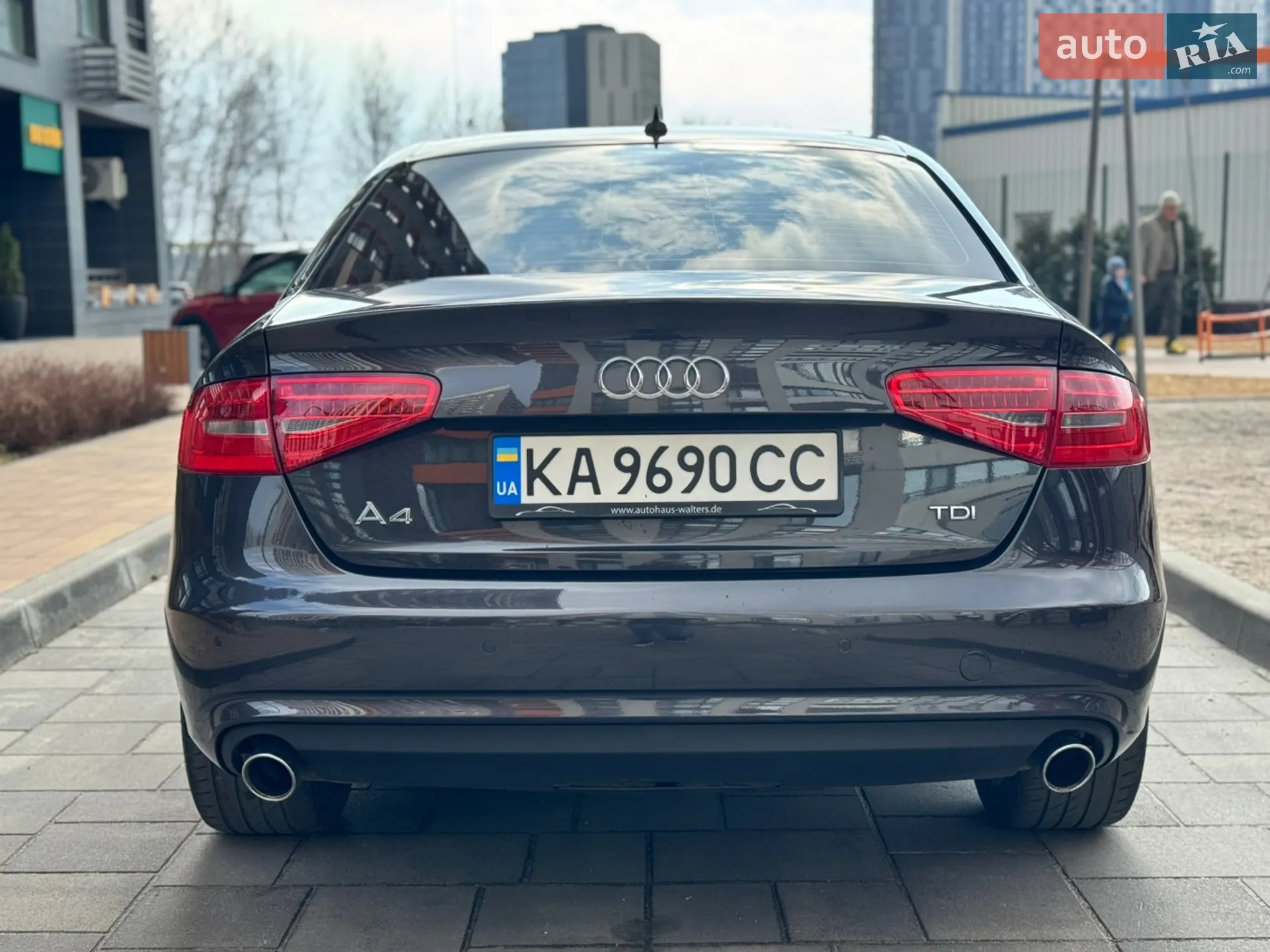 2013 Audi A4 - мініатюра 9