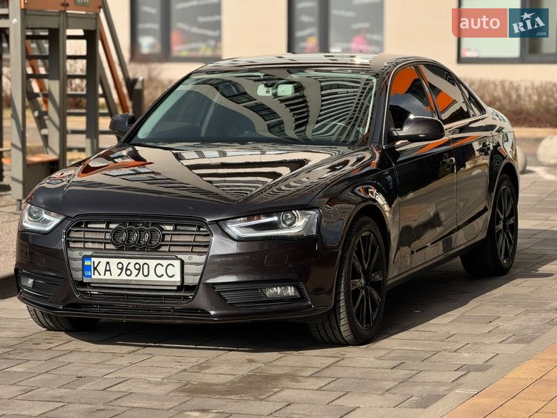 Седан Audi A4 2013 в Києві