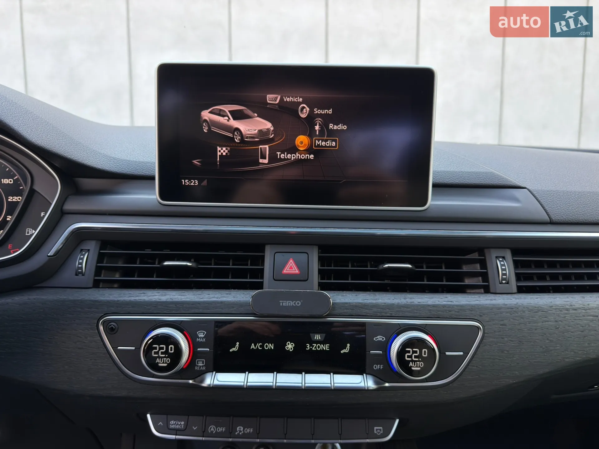 2017 Audi A4 - мініатюра 33