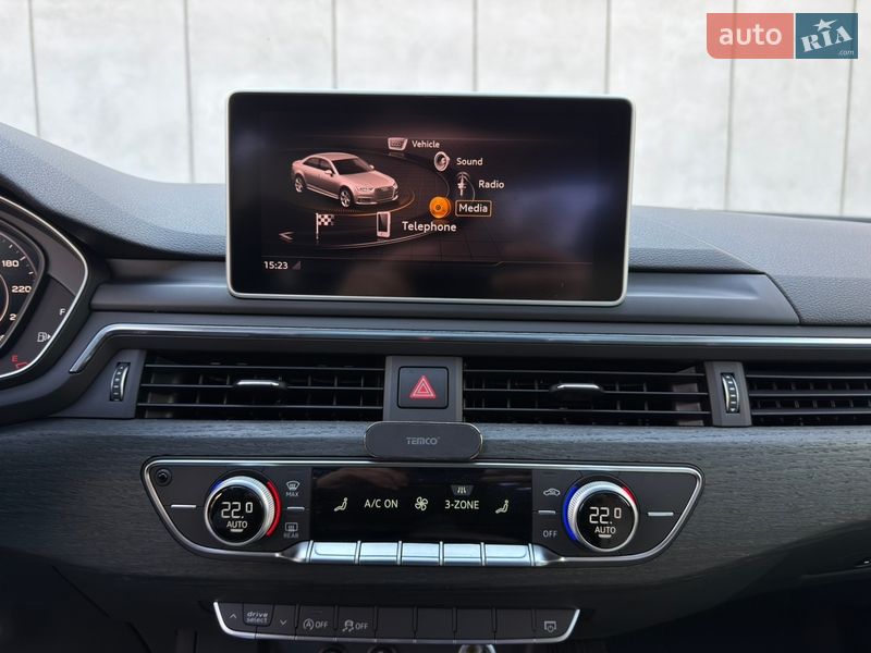 Седан Audi A4 2017 в Києві