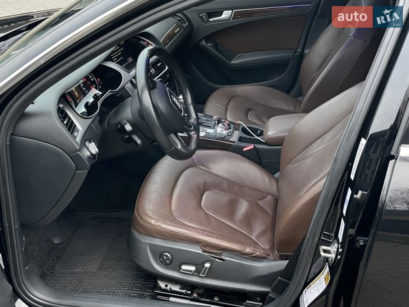 Седан Audi A4 2012 в Броварах