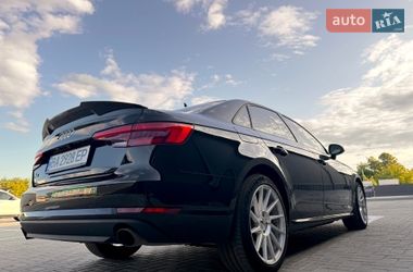 Седан Audi A4 2016 в Новоукраинке
