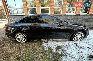 Седан Audi A4 2018 в Киеве