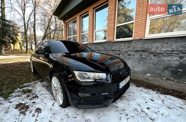 Седан Audi A4 2018 в Киеве