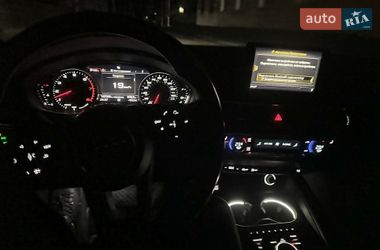 Седан Audi A4 2018 в Киеве