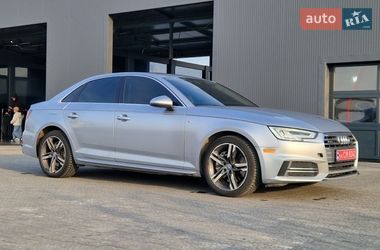 Седан Audi A4 2018 в Львові