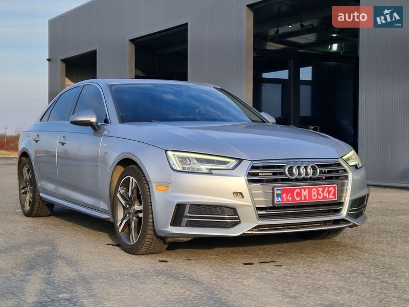 Седан Audi A4 2018 в Львове