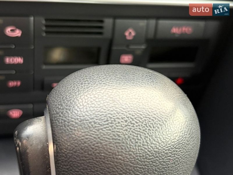 Универсал Audi A4 2006 в Борщеве