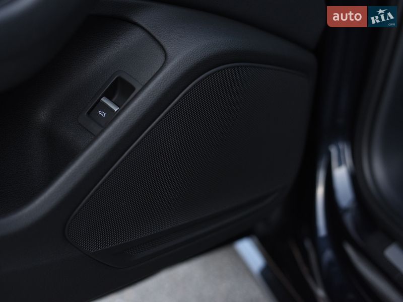 Седан Audi A4 2017 в Львове фото 12 Седан Audi A4 2017 в Львове