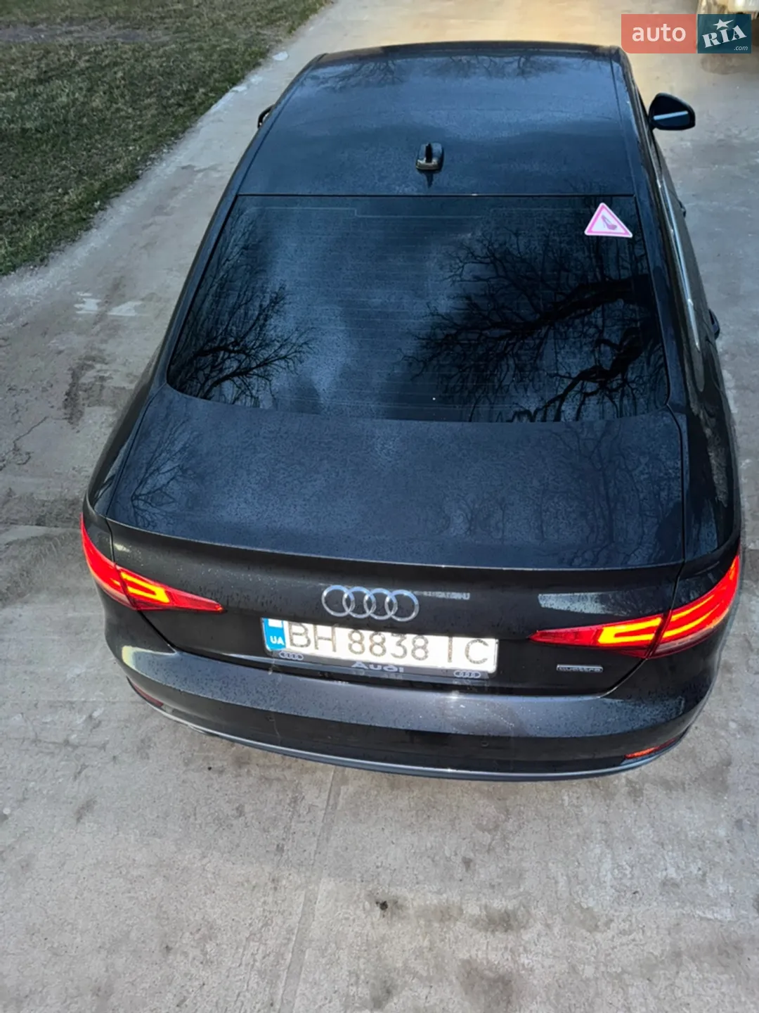 Audi A4 2016 VIN WAUZZZF41GA037992 фото оголошення 10 з 27