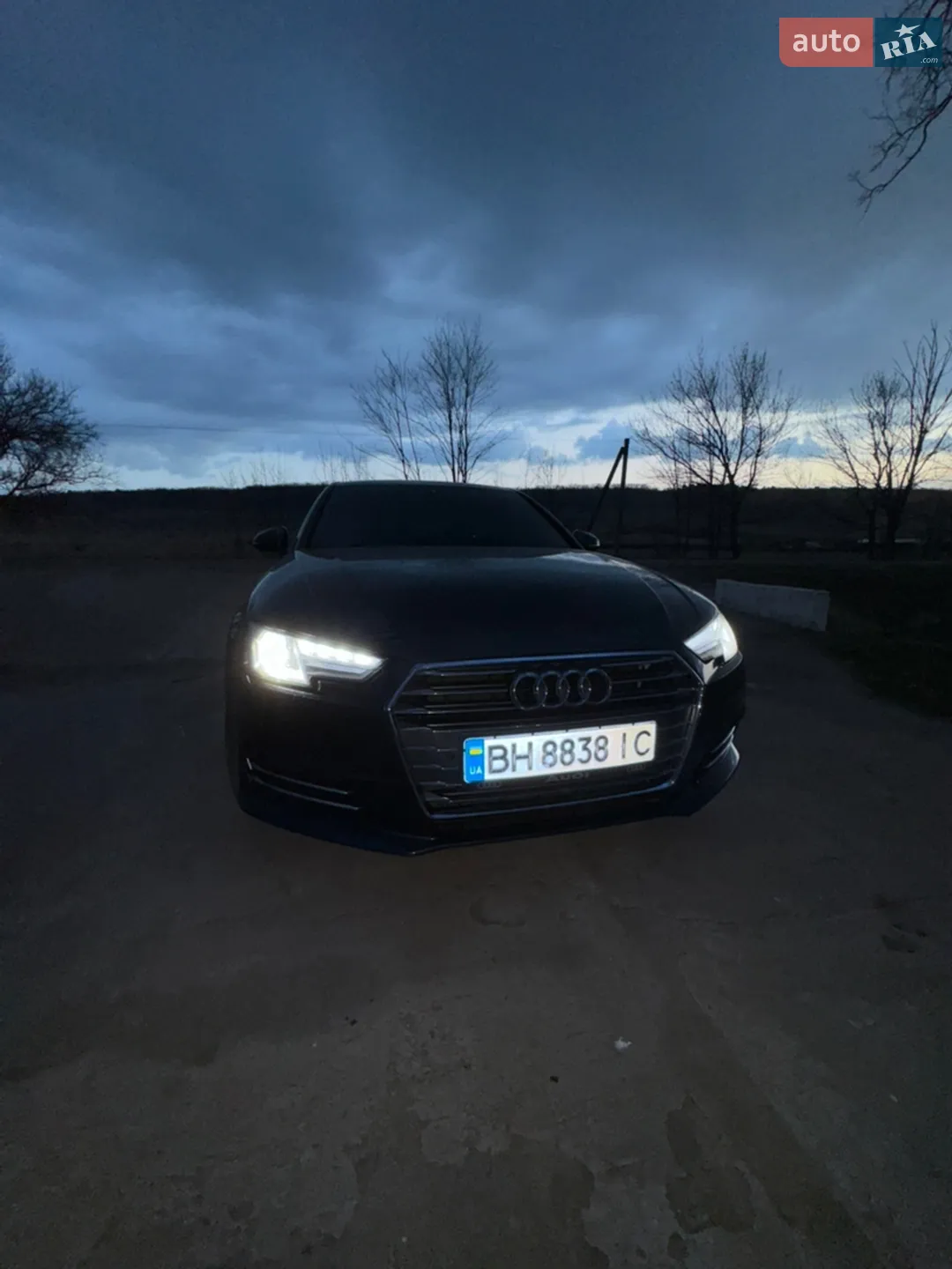 Audi A4 2016 VIN WAUZZZF41GA037992 фото оголошення 11 з 27