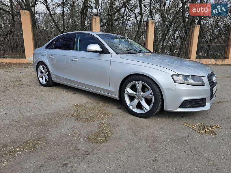 Седан Audi A4 2008 в Кропивницькому