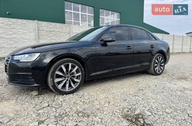 Седан Audi A4 2016 в Ровно
