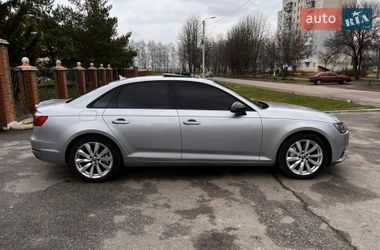 Седан Audi A4 2015 в Краснограде