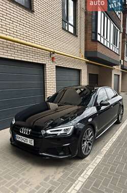 Седан Audi A4 2019 в Житомирі