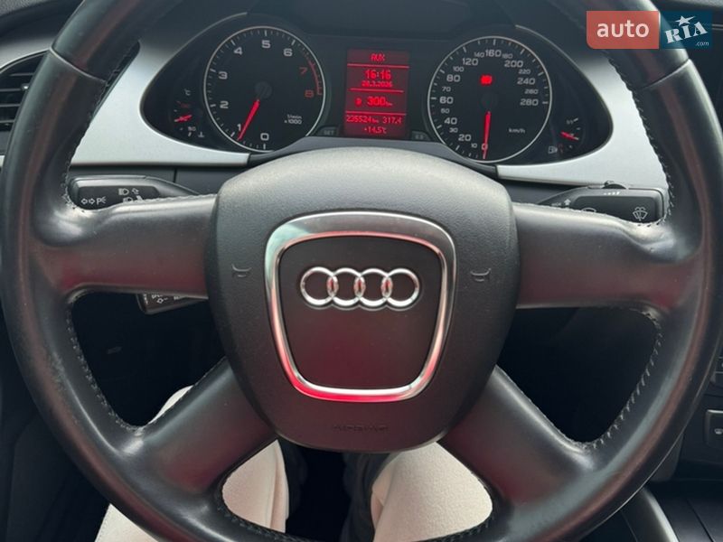 Седан Audi A4 2008 в Чернігові