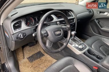 Седан Audi A4 2013 в Киеве