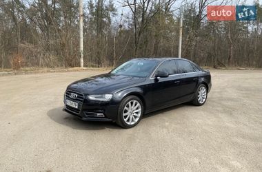 Седан Audi A4 2013 в Киеве