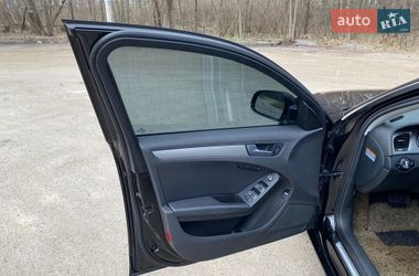 Седан Audi A4 2013 в Киеве