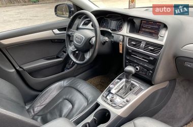 Седан Audi A4 2013 в Киеве