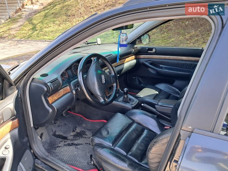 Универсал Audi A4 1998 в Харькове