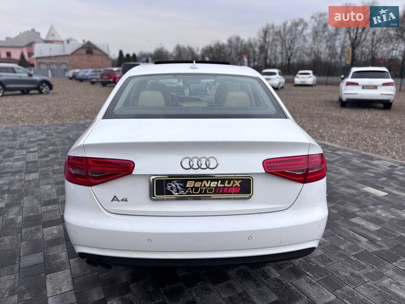 Седан Audi A4 2014 в Коломые