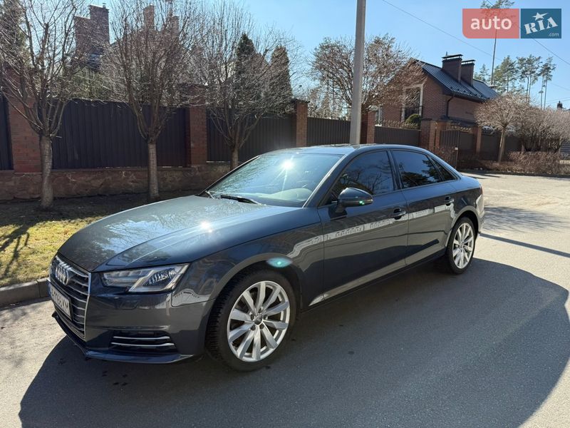 Седан Audi A4 2017 в Киеве