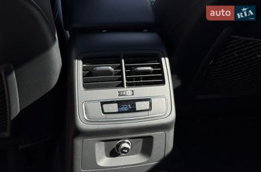 Седан Audi A4 2017 в Києві