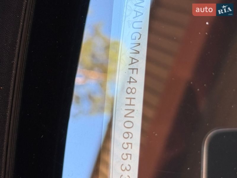 Седан Audi A4 2017 в Киеве