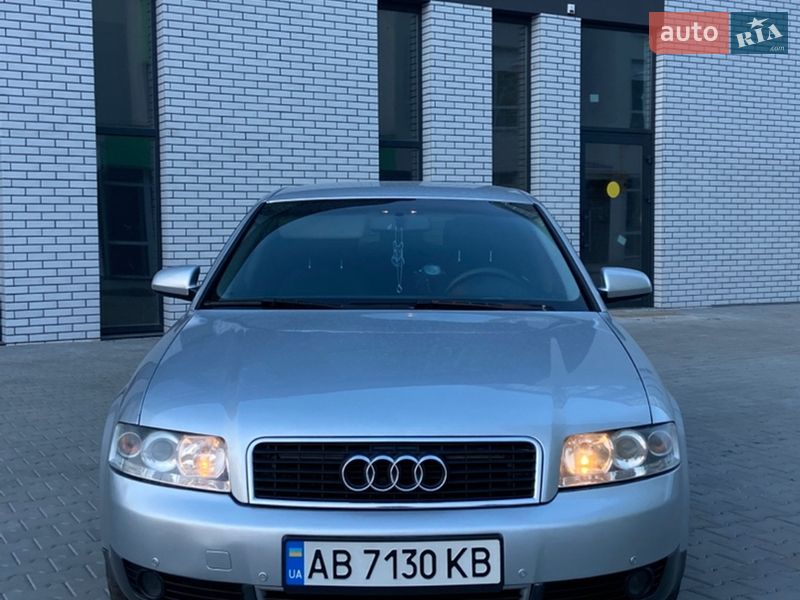 Седан Audi A4 2001 в Хмельницькому