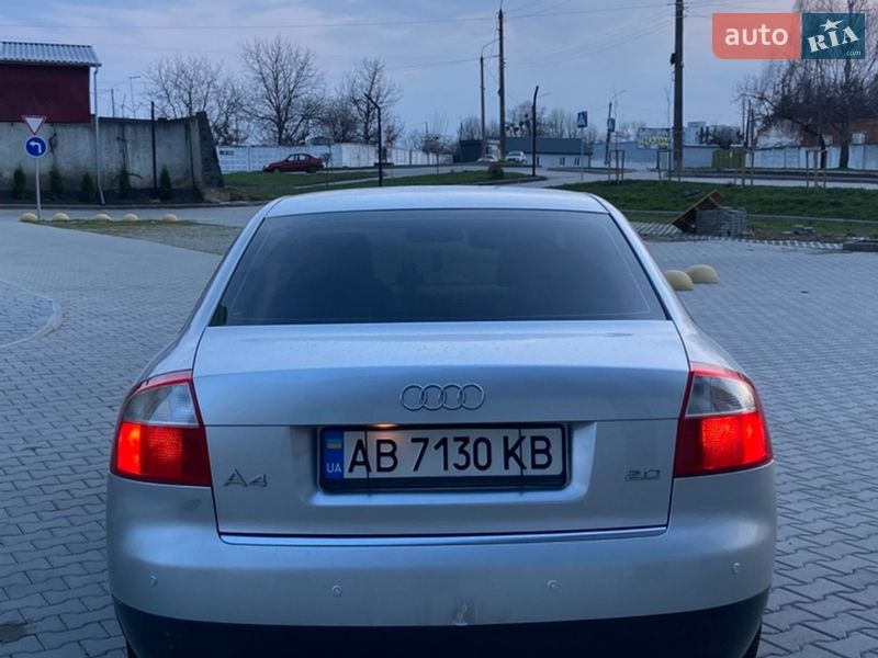Седан Audi A4 2001 в Хмельницькому