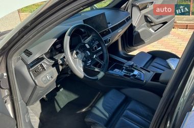 Седан Audi A4 2021 в Ужгороде