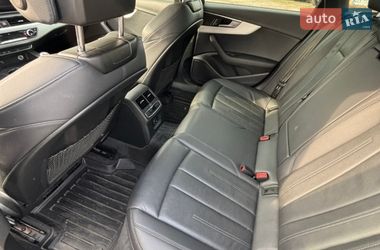 Седан Audi A4 2018 в Киеве