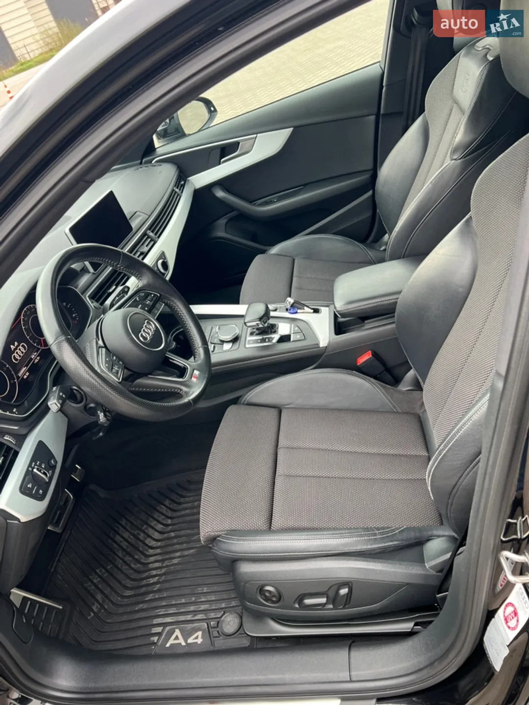 2017 Audi A4 - мініатюра 13