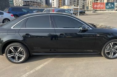 Седан Audi A4 2018 в Киеве