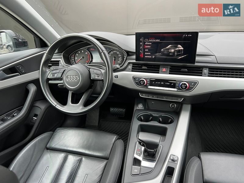 Седан Audi A4 2020 в Львове