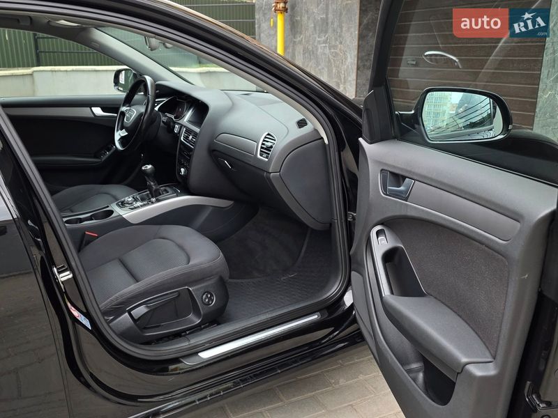 Седан Audi A4 2013 в Тернополе фото 32 Седан Audi A4 2013 в Тернополе
