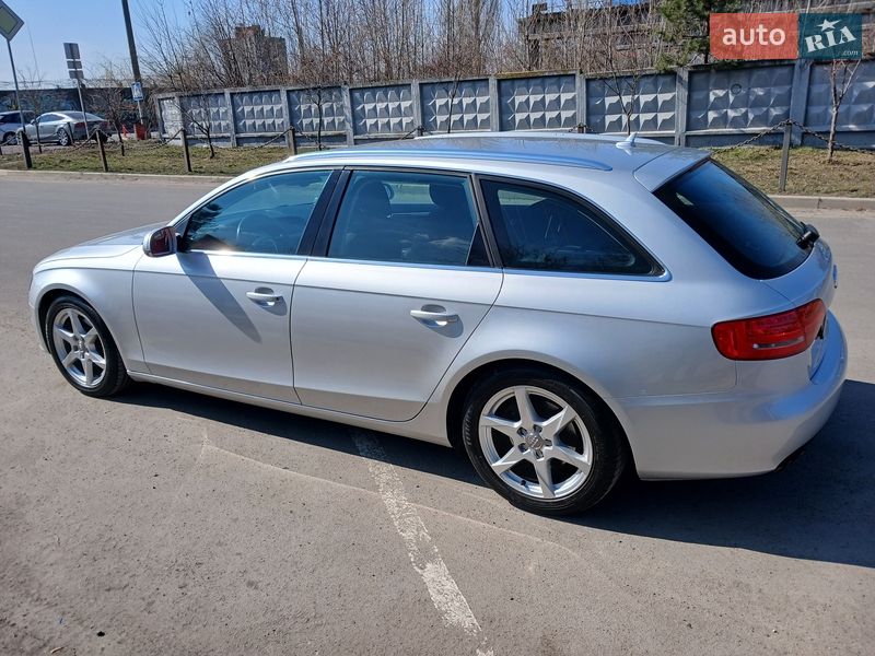 Универсал Audi A4 2009 в Луцке