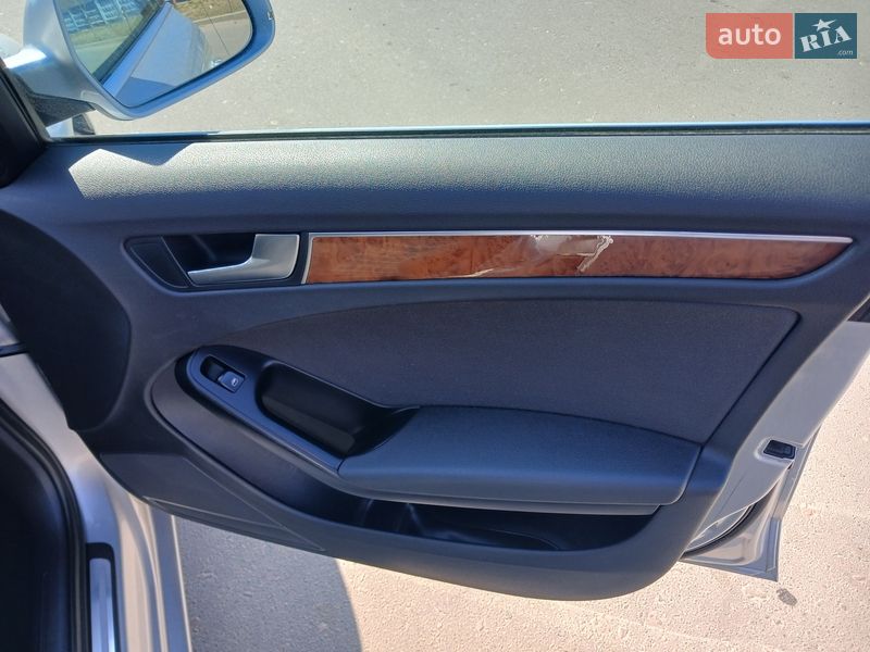 Универсал Audi A4 2009 в Луцке