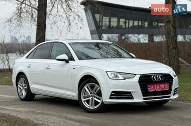 Седан Audi A4 2017 в Киеве