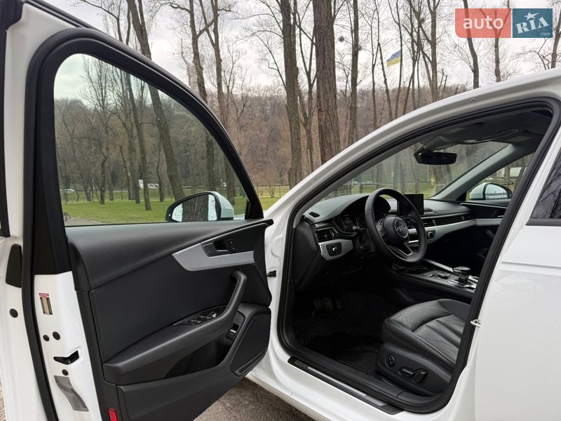 Седан Audi A4 2017 в Киеве
